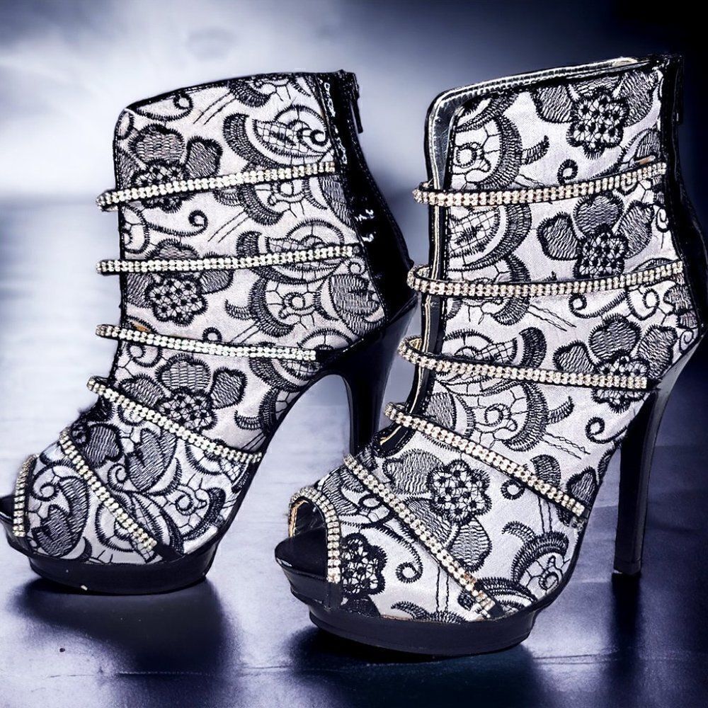 Wild ROSE black white floral Tapestry Rhinestone ankle boots stilletos
